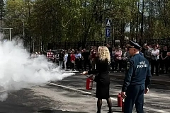Сотрудники МЧС России провели занятие по пожарной безопасности
