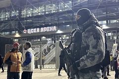 В Москве росгвардейцы обеспечили безопасность матча КХЛ между столичной командой ЦСКА и СКА из Санкт-Петербурга.